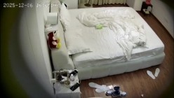 酒店偷拍 周末高颜值邻家妹妹眼镜反差婊开房被男友两次内射 截图13
