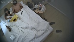 酒店偷拍 连续两天入住情侣气质甜美又身材不错的美女喜欢上位榨取男友精液 截图6