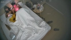 酒店偷拍 连续两天入住情侣气质甜美又身材不错的美女喜欢上位榨取男友精液 截图12