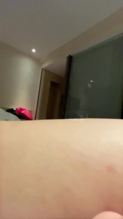 【推特干隆下江南】大神通过抖音各种约啪调教靓妹八位妹子妹子一边被操一边和朋友语音！ 截图15