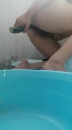 全新裸贷来袭20多位小姐姐逾期被金主流出-其中有几位颜值不错的模特,护士,女主播 截图7