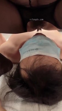 淫妻3P群P自慰露出尿脸,【双面夫妻_0575妓啪啪】,反差都市丽人，约单男交换 截图8