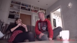 HEYZO-2588 前代未聞の動画撮れました。。。 自宅に行き旦那に会って、隣の部屋で奥さんに フェラしてもらうというガチ寝取りです。 - ケイト 截图10