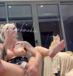 超高颜值女模！极品大奶符文女神【黑川真希】付费福利，舌钉乳钉阴钉，脸穴同框玩双洞，绝对反差母狗 截图14