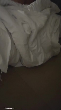 真实绿帽博主，【王军】让老婆陪各个不同单男啪啪，各种特写插穴，太淫乱了 截图1