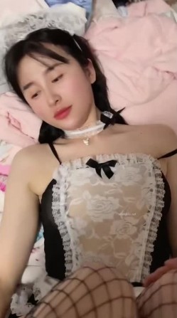 高价良家云盘流出，【beauty】，极品反差女友，爱旅游爱分享，日常生活照及性爱视频，精彩！ 截图15
