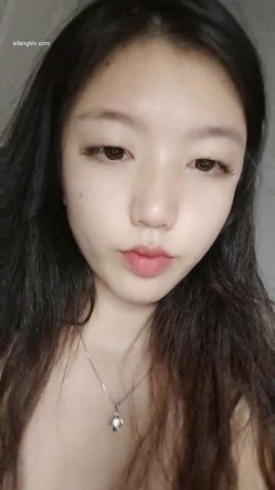 女神极品首秀！【榨汁姬】，这么漂亮的女神终于下海了，纯天然脸蛋，没想到小穴也美，一线天又肥又粉，硬了 截图1