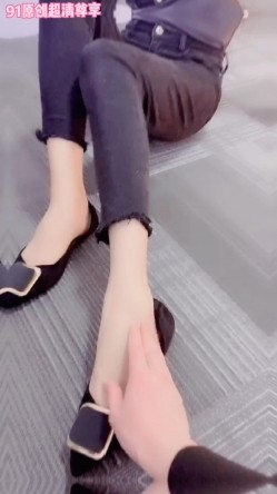 超骚极品网红御姐Avove粉丝团免费福利集 各种场景服饰啪啪啪水多声浪满满撸点 截图6