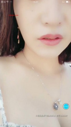 圆挺巨乳户外女王【苍老湿湿】剧情勾搭 老头也疯狂 没玩够回家大战猛男 巨乳乱颤 高潮淫叫 高清完整版 截图8