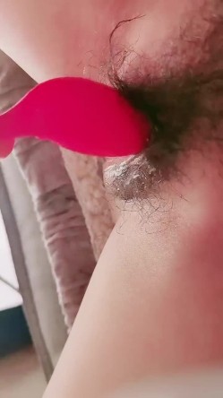 大红唇，极品网红女神脸，手指自慰特写逼逼说特别多，狂流不止 截图6