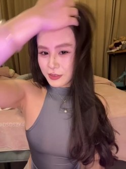 ️御姐大波浪【pupu】反差诱惑、丝袜高跟、第一视角贴屏女友视角 截图13