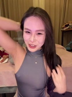 ️御姐大波浪【pupu】反差诱惑、丝袜高跟、第一视角贴屏女友视角 截图14