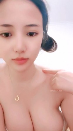 G奶护士！卧槽！奶子超级大~【温柔奶牛】，看了都流口水，阴毛都湿得一塌煳涂，镜头前多少人沦陷在这对胸器中 截图5