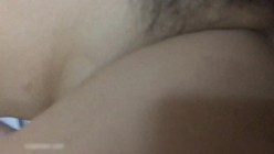 刚结婚的小夫妻蜜月旅行自拍外泄 女主堪称是S级极品,蜂腰巨乳 截图9