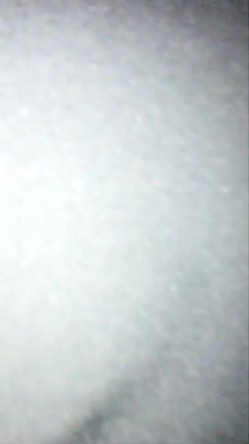 娇小身材妹子晚上户外边走边跳蛋震动 回车上双人啪啪口交抽插呻吟娇喘诱人 截图1