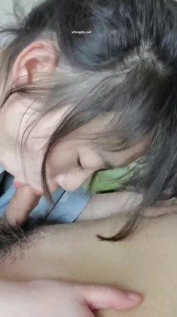 甄选10位惨遭男友交换资源流出的反差婊,朋友圈里的小迷妹,男友面前的臊娘们 截图7