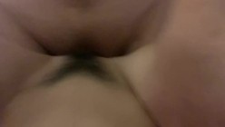 露脸清纯学生妹【允儿】自拍大量淫荡视频卖钱花~裸舞、楼梯间停车场学具紫薇、啪啪各种骚操作极度反差 截图4