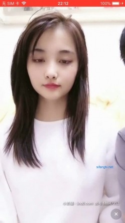 【大叔淦学妹】最清纯的正在考研的大学生妹子，和包养她的大叔，第一次穿上黑丝干，内射粉得过分的白虎小粉穴，边打电话边被操 截图13