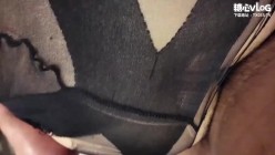 顶级尤物御姐女神【pao泡糖】 那些和她在一起的日子，大胆露脸 被操的奶子摇摇欲坠，魔鬼身材温柔 截图15