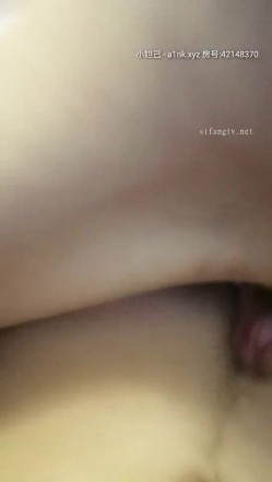精品情侣【采花花大盗】与身材匀称苗条黑丝美女啪啪 跪舔J8 无套后入抽插 弯屌大显神威干到浪叫不止 高清源码录制 截图13