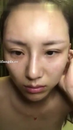 字母圈调教大神【Actor444】露脸母狗各种虐阴虐菊啪啪，花样多手法奇特 截图11