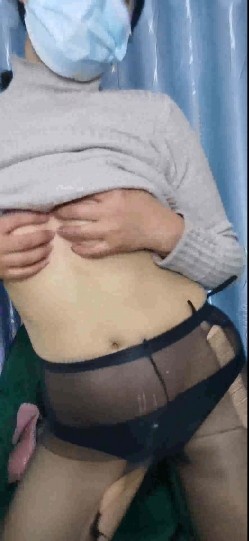 快手颜值御姐【阿燕(貂蝉姐姐)】激情裸舞，大尺度自慰，大胆掰逼 截图10
