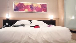 小宝寻花经典作之肉肉身材丰满妹子 韩风女神皮肤白 射后不舍鸡巴拔出来 截图7