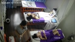 新流出 ️【破解摄像头】 ️美容院高质量少妇小姐姐全身刮毛 截图4