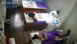 新流出 ️【破解摄像头】 ️美容院高质量少妇小姐姐全身刮毛 截图9