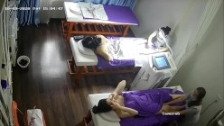 新流出 ️【破解摄像头】 ️美容院高质量少妇小姐姐全身刮毛 截图10