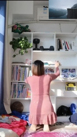 熟女广场舞【娟娟】绅士视角广场舞，原档无水印，露奶露逼，淫语调教，熟女控必入 截图8