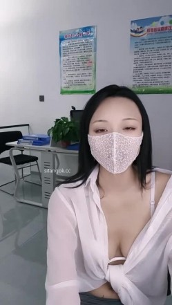 【雅儿老湿】退役模特 美腿丝袜 沟搭男技师男学弟 无套狂操 多地点无套内射 真受不了 截图13