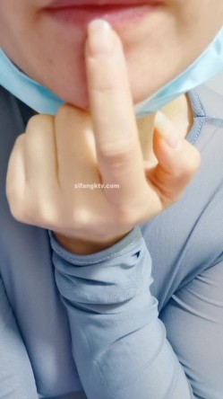 广场舞女人味十足肥臀大奶成熟阿姨【波波姐】最新定制作品 淫语挑逗 露鲍露奶情趣摇摆挑逗 截图8
