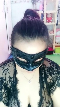 小娇妻双人修仙黑丝情趣，大奶子舔逼吃屌，激情抽插浪叫不断，内射中出第二弹 截图10