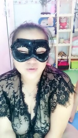 小娇妻双人修仙黑丝情趣，大奶子舔逼吃屌，激情抽插浪叫不断，内射中出第二弹 截图15