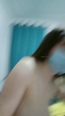没想到还福利的露了脸，【绝品】【00后的姑娘】12天合集（上），清纯美乳少女，这奶子真美啊，做爱道具秀 截图14