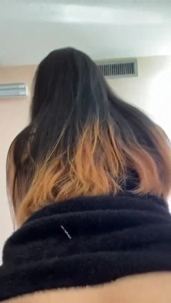 推特约啪大神，【Toro S】付费福利，良家少妇学生妹，有生活照，口交露脸，激情啪啪水汪汪 截图4