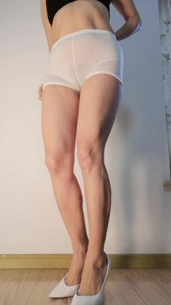 熟女广场舞【娟娟】绅士视角广场舞，原档无水印，露奶露逼，淫语调教，熟女控必入 截图5