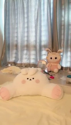 超甜美的清纯女神【纯情辣妹】又又又被操了，像某某甜美当红明星，活泼可爱的性格，白里透红 爱撒娇 截图6