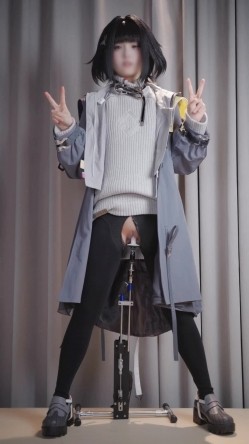 极品反差美少女【埋导演】最新作品，明日方舟 终末地管理员 裸舞 宅舞 截图5