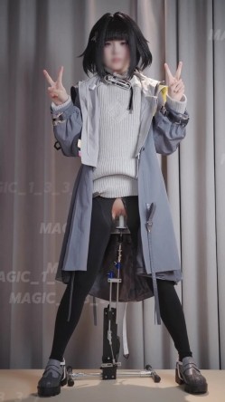 极品反差美少女【埋导演】最新作品，明日方舟 终末地管理员 裸舞 宅舞 截图13