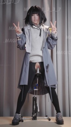 极品反差美少女【埋导演】最新作品，明日方舟 终末地管理员 裸舞 宅舞 截图16