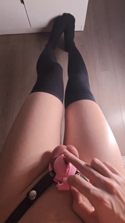 国产极品男娘 柠雅柔吖 超级漂亮甜美的小男娘，纤细苗条白白净净，女装混入足交店打工，意外爆火而入圈，推特原档合集 截图3