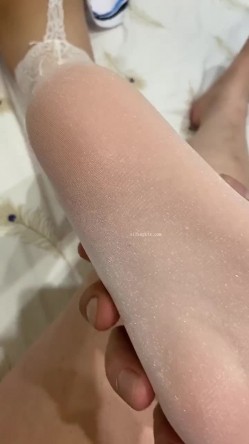 【极品御姐 ️完美露脸】超淫丝袜母狗『小语』2022新版私拍 爆裂黑丝各种爆操骚逼狼穴 淫荡高潮 高清720P原版 截图4
