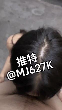 【分享我的反差淫贱小女友的性瘾日常】推特新晋00后绿帽情侣「女友小Y」约啪单男舔屁眼爆菊内射吃精液 截图3