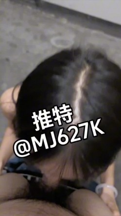 【分享我的反差淫贱小女友的性瘾日常】推特新晋00后绿帽情侣「女友小Y」约啪单男舔屁眼爆菊内射吃精液 截图6