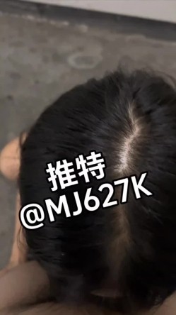 【分享我的反差淫贱小女友的性瘾日常】推特新晋00后绿帽情侣「女友小Y」约啪单男舔屁眼爆菊内射吃精液 截图14