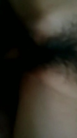 良家少妇，约出来玩耍，明明身体很渴望要，但就是能忍，闭着眼睛，想让我强奸你是吧！ 截图5
