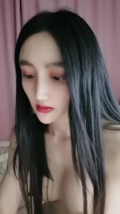 长发高颜值妹子，脱光光傲人身材，热舞搔首弄姿张开腿白虎干净穴撅起屁股 截图8