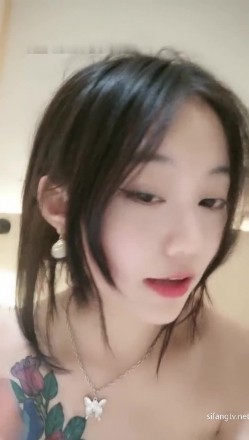 【清纯大一学生】超极品新人18岁学妹下海首秀可爱到爆,后入撞击蜜桃臀，舒服到尖叫！ 截图11